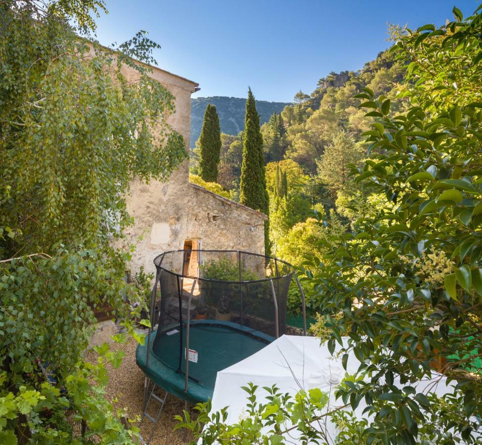 Gite Du Chant Des Oiseaux Villa Saint-Guilhem-le-Desert Luaran gambar